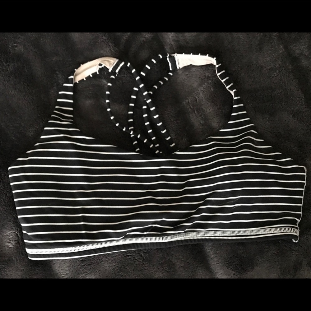 Lululemon bra size 8